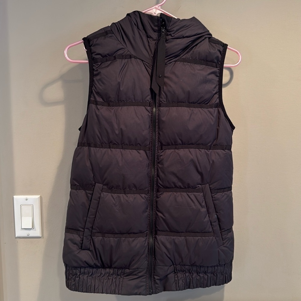 Lululemon Hood s Puffer Vest